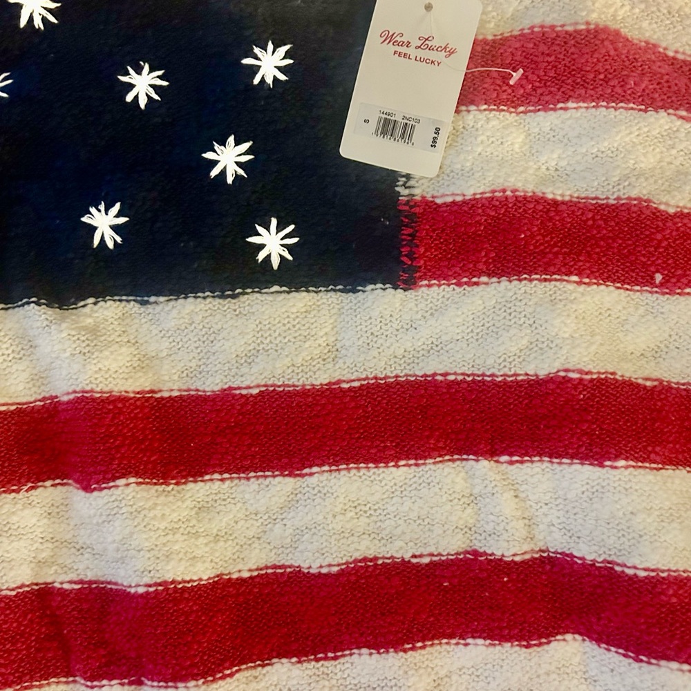 NWT Lucky Brand Cropped American Flag Sweater - Picture 2 of 4